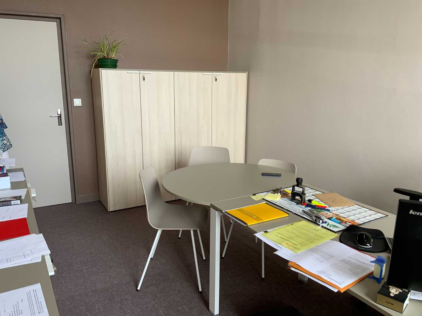 Armoire haute bois blanchi