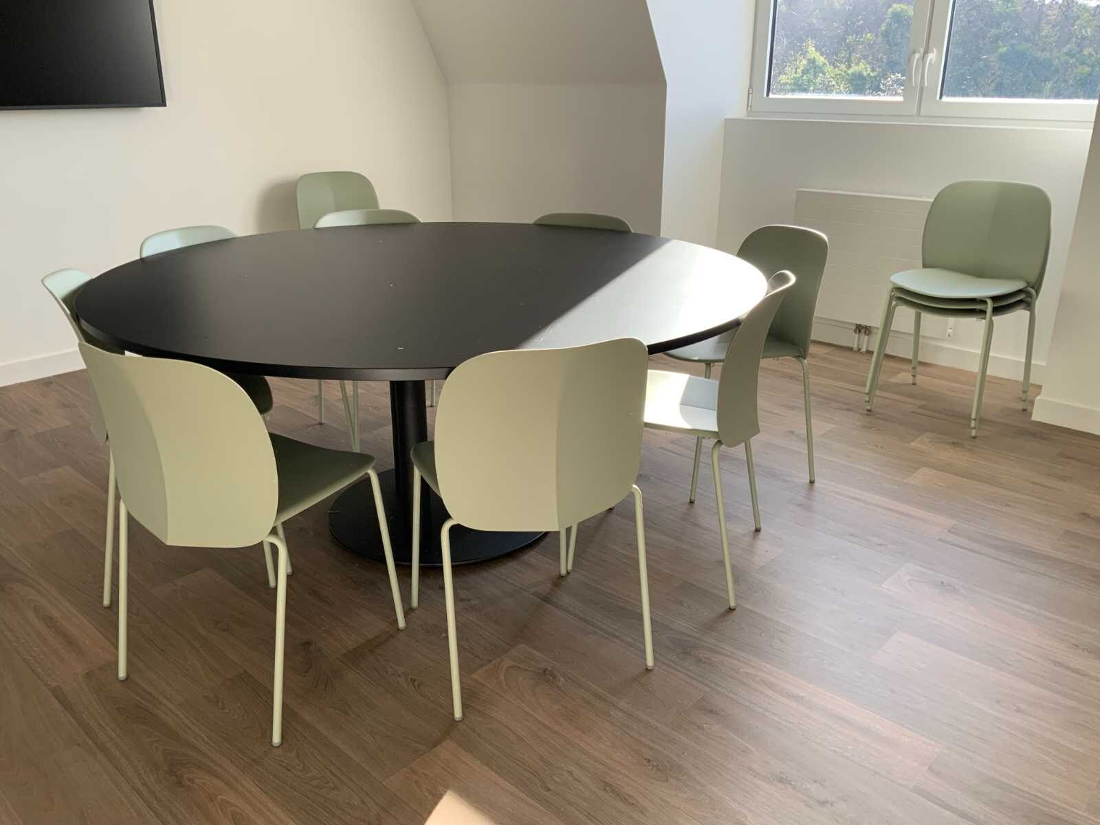 Salle de réunion modulable d'une administration à Quimper — vue 4