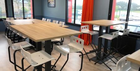 Mobilier restauration scolaire